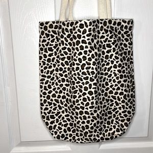 Old Navy Cheetah Tote- New Without Tag